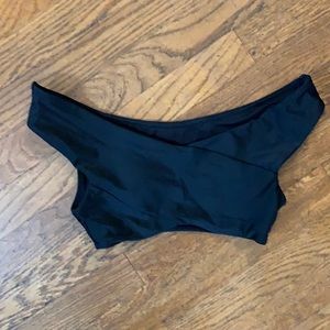 Black criss cross off shoulder bikini top